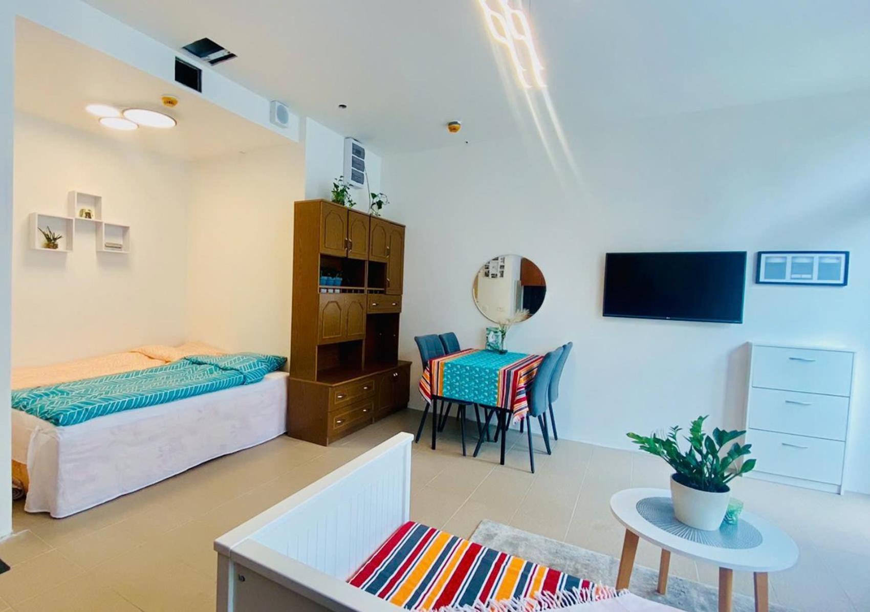 Green Studio Praha 2 L Ground Floor Free Parking 외부 사진